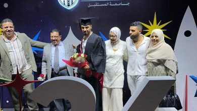 المهندس محمد عبد الظاهر يشهد حفل تخرج نجله من كلية هندسة المستقبل